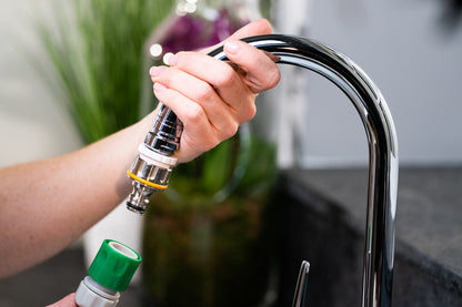 Hozelock Adaptor 2041 - Hosepipe Connection Via Quick Fit Tap Aerator