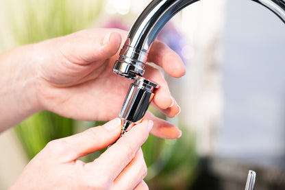 Quick Fit Tap Aerator and Hose Connector - Connect a shower hose and head to a tap instantly!